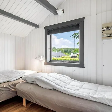 Sj260-bjert-binderup-strandpark-34